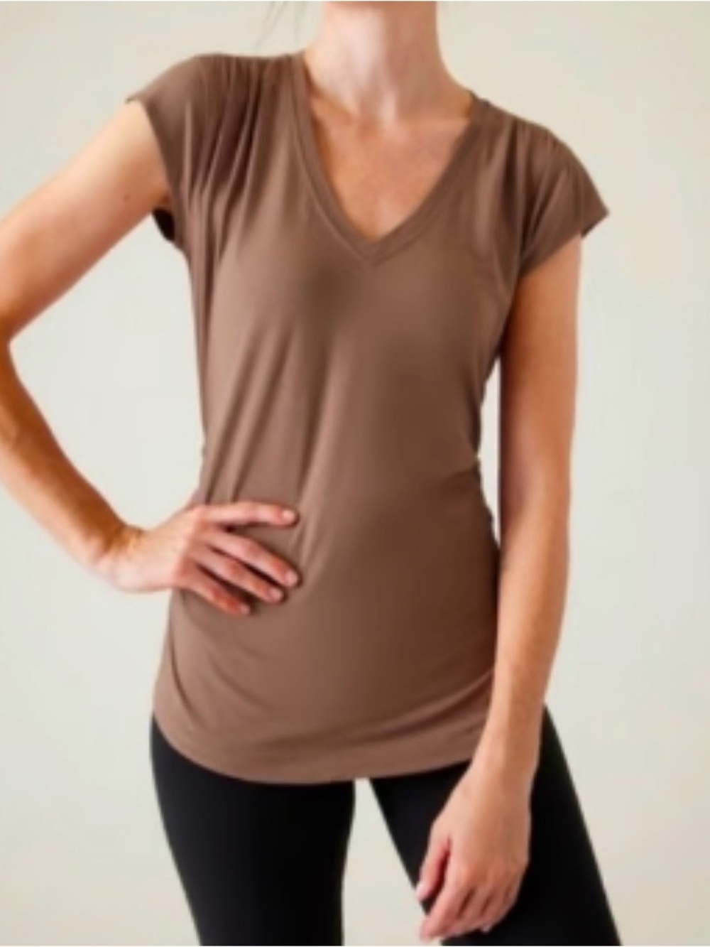 NWOT Athleta Outbound V neck short sleeved tan tee size S